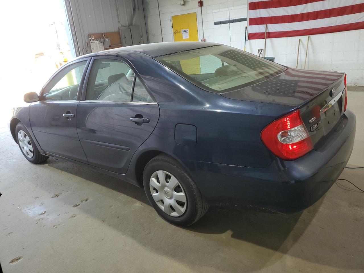 Toyota Camry le 2003