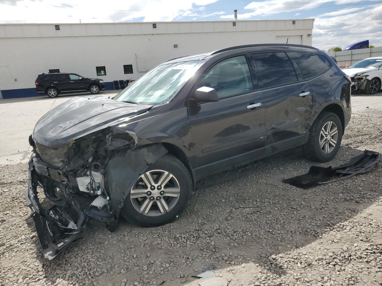 CHEVROLET TRAVERSE LS