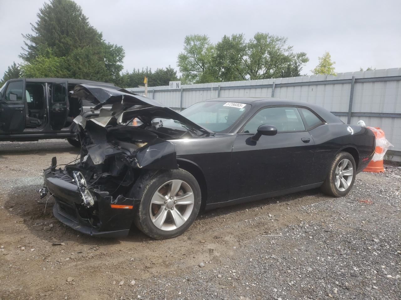 DODGE CHALLENGER SXT