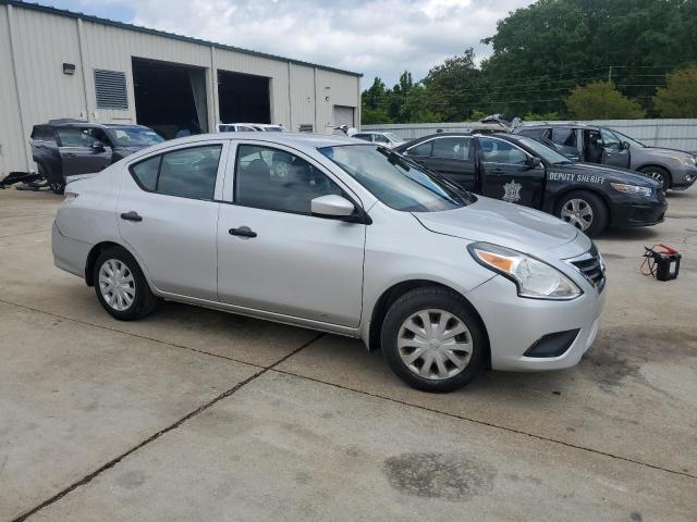 Vin: 3n1cn7ap5hl811880, lot: 56135195, nissan versa s 20174