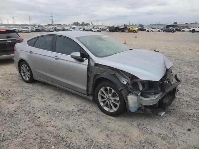 Vin: 3fa6p0hd0lr147717, lot: 55420575, ford fusion se 20204