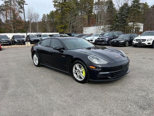 PORSCHE PANAMERA 4