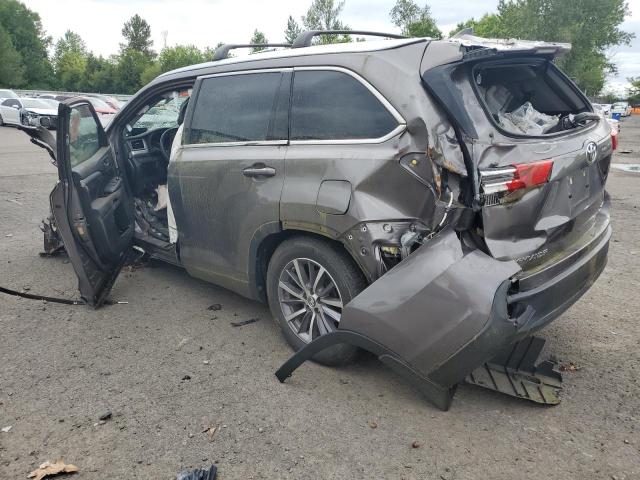 Vin: 5tdjzrfh5js548618, lot: 57029975, toyota highlander se 20182