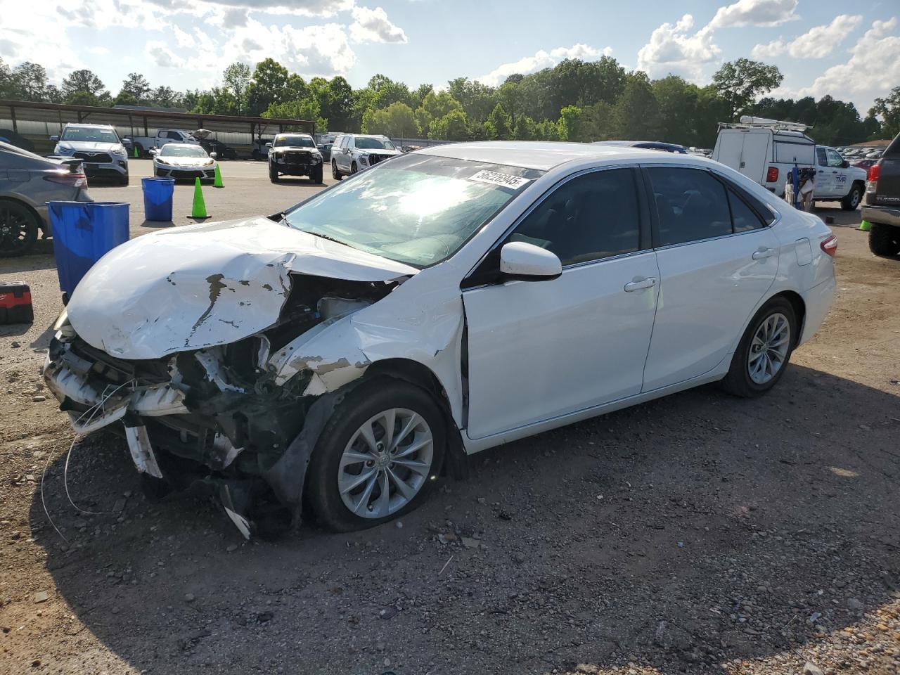 TOYOTA CAMRY LE