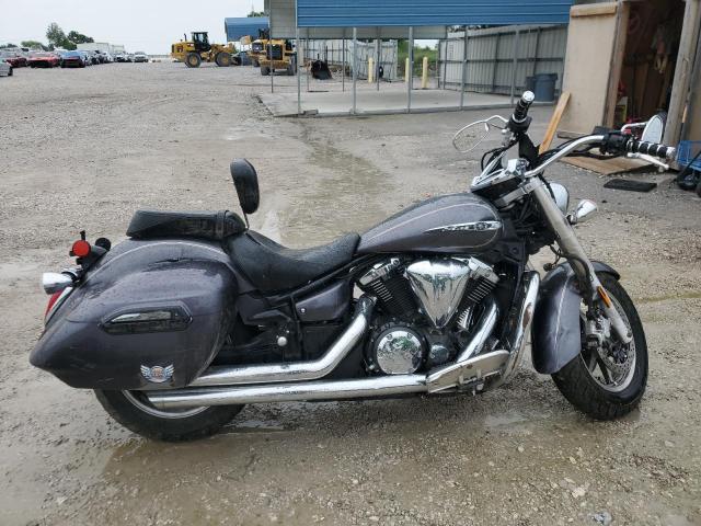 YAMAHA XVS1300 CT 2014 gray road/str gas JYAVP32EXEA004940 photo #1