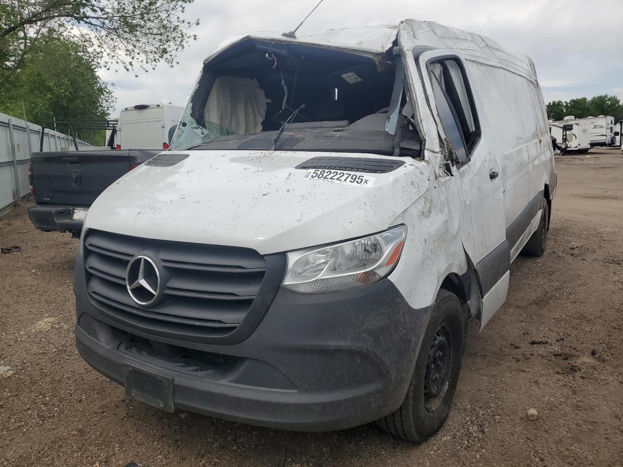MERCEDES-BENZ SPRINTER 2500