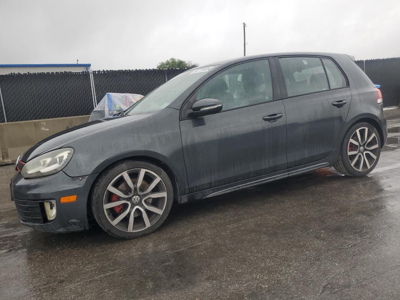 VOLKSWAGEN GOLF GTI