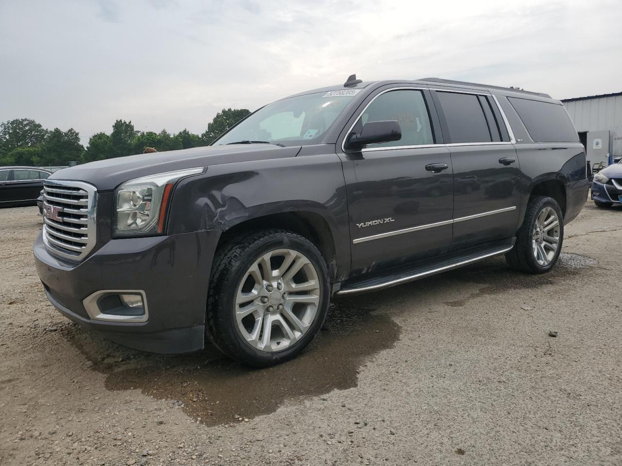 GMC YUKON C1500 SLT