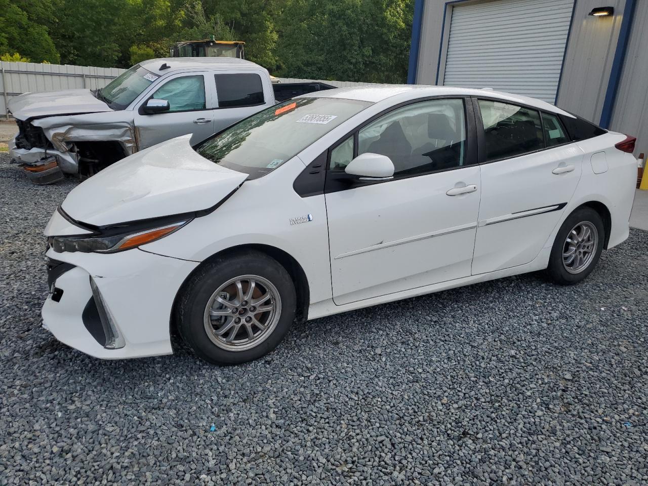 TOYOTA PRIUS PRIME LE