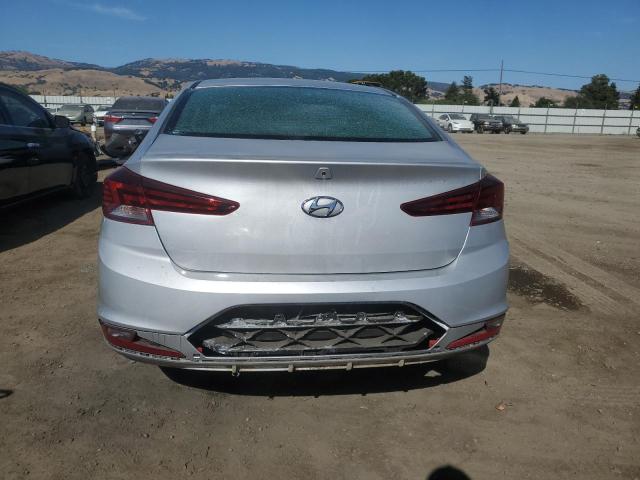 2019 HYUNDAI ELANTRA SE - 5NPD74LF1KH466692