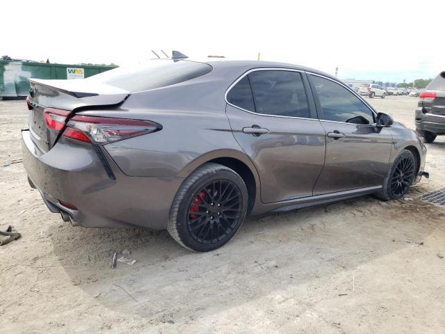 Vin: 4t1g11akxpu163965, lot: 56586805, toyota camry se night shade 20233