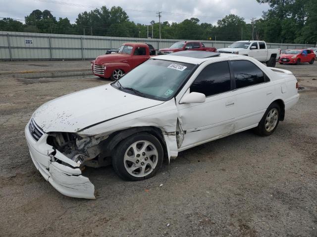TOYOTA CAMRY CE