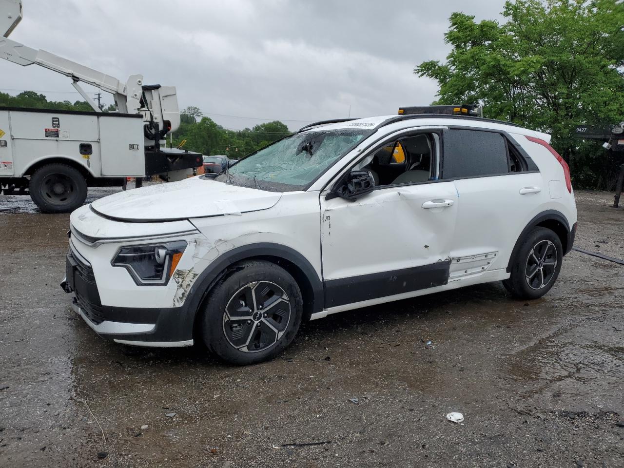 KIA NIRO EX