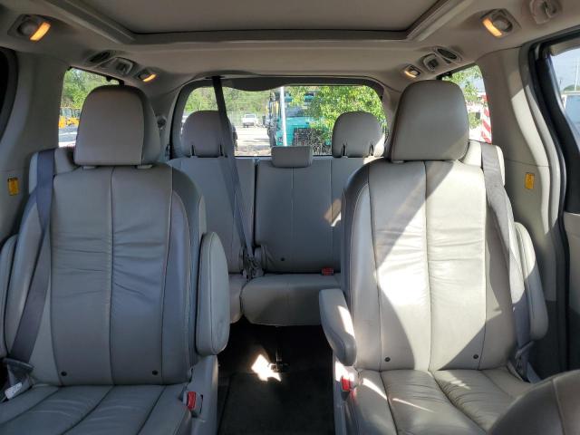 2011 TOYOTA SIENNA XLE - 5TDDK3DC8BS024192