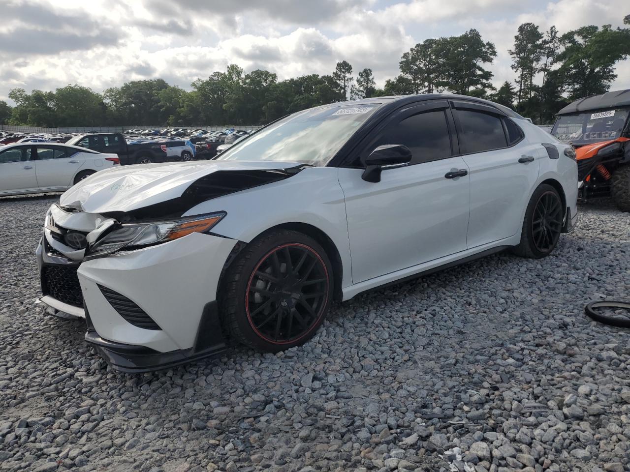 TOYOTA CAMRY XSE