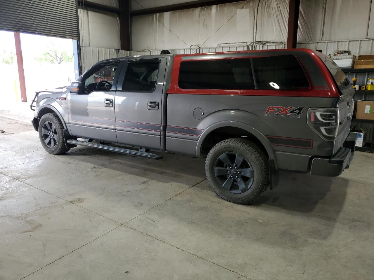 FORD F-150 SUPERCREW