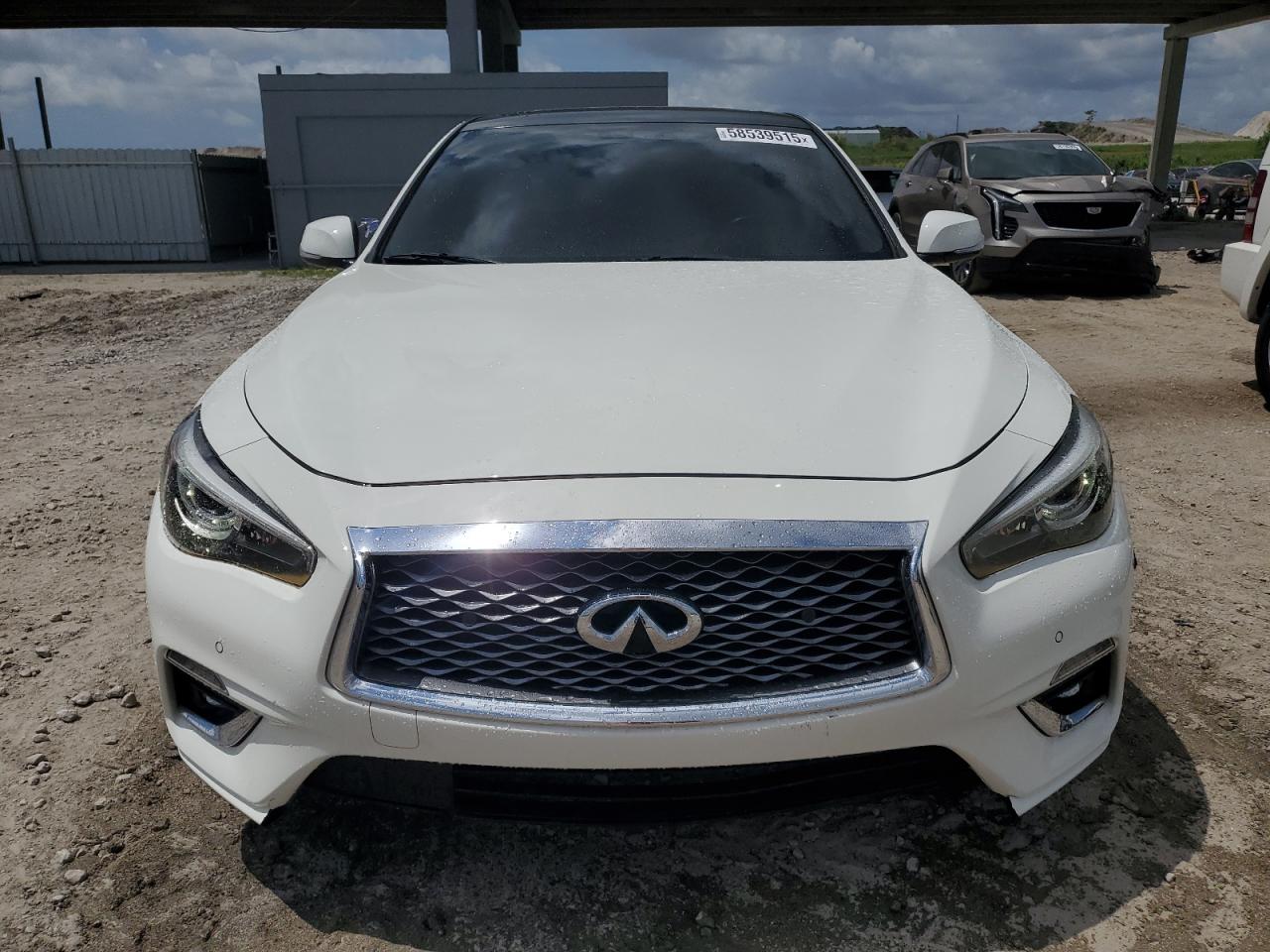 INFINITI Q50 2021