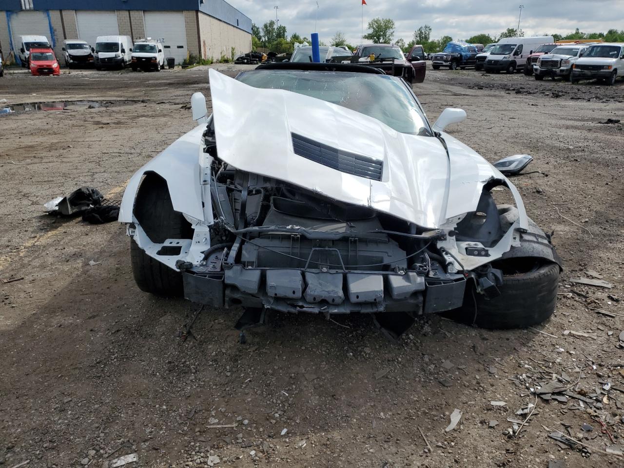 CHEVROLET CORVETTE STINGRAY 1LT