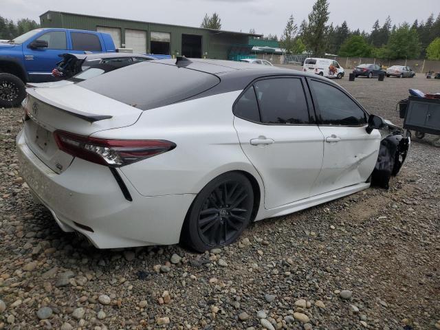 Vin: 4t1k61bk7mu030697, lot: 56954995, toyota camry xse 20213