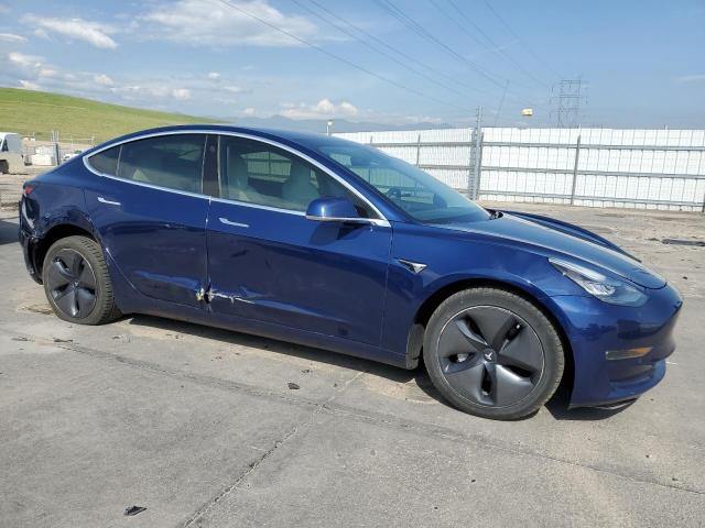 Vin: 5yj3e1eb2jf099776, lot: 58327055, tesla model 3 20184
