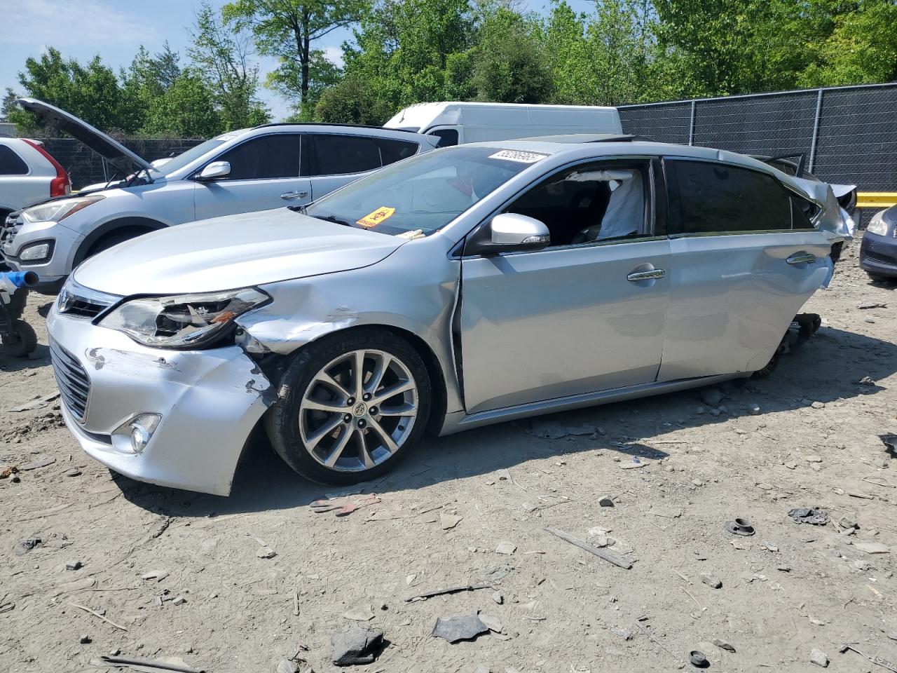 TOYOTA AVALON BASE