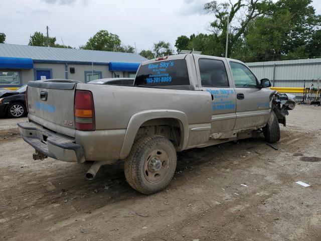 GMC SIERRA C25 2002 gray  gas 1GTHC23G02F136756 photo #4