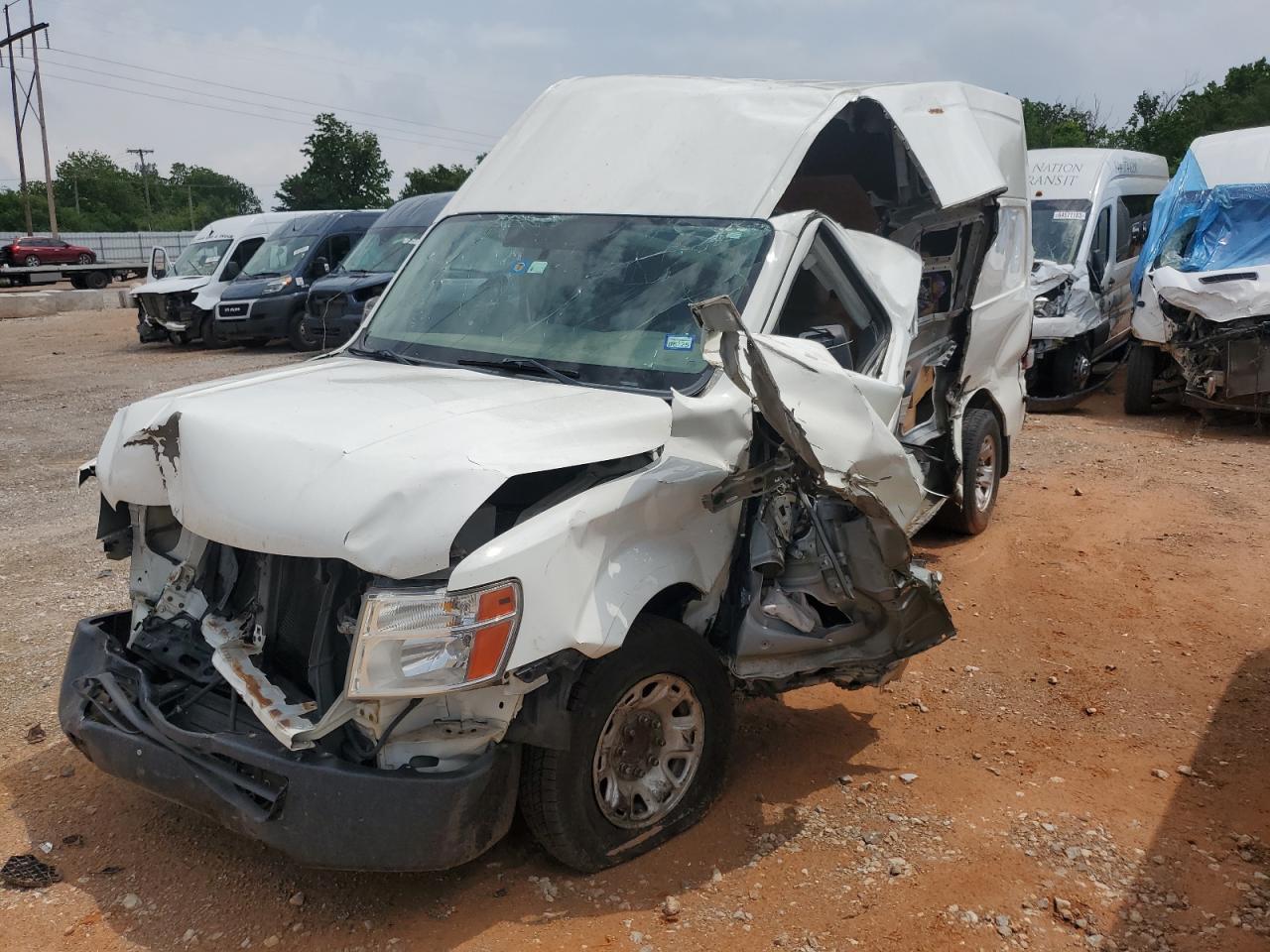NISSAN NV2500 2500