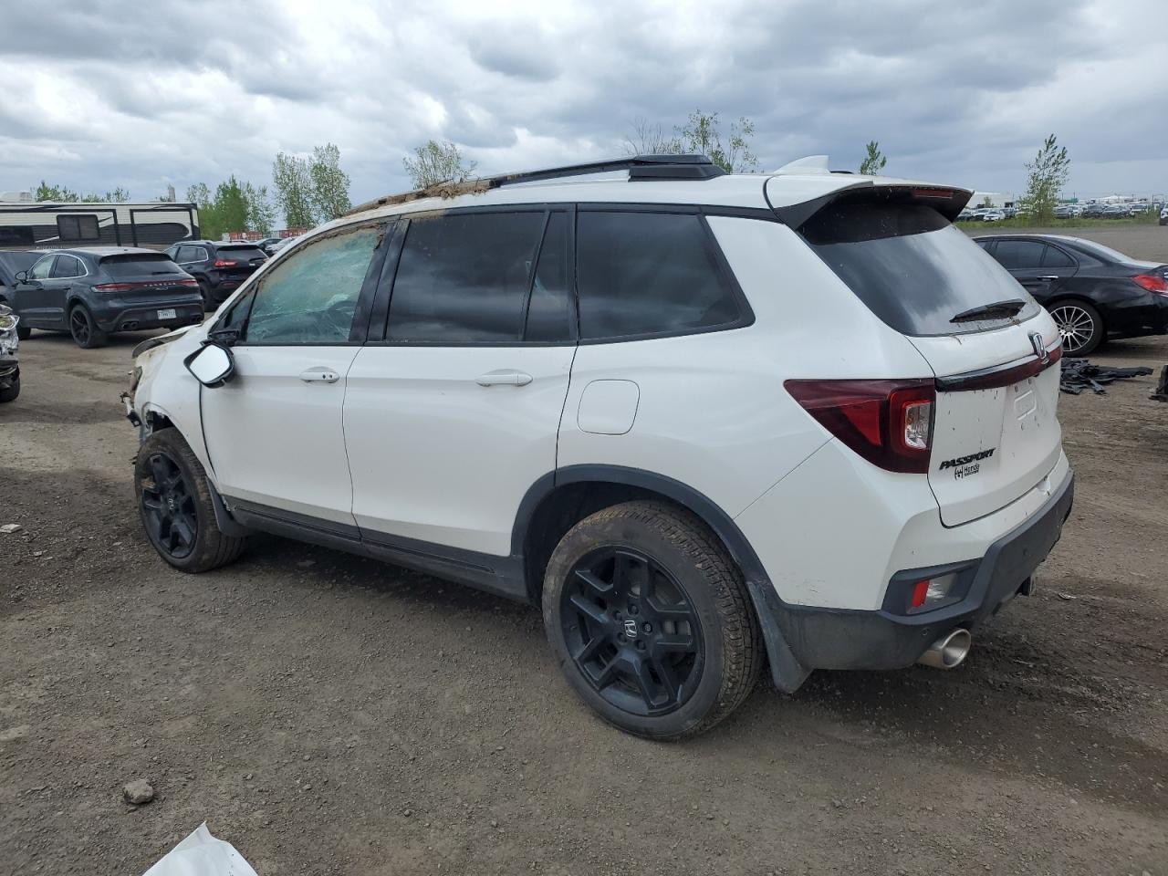 HONDA PASSPORT BLACK EDITION