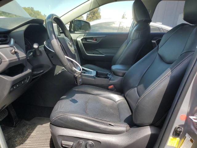 2020 TOYOTA RAV4 XLE - JTMR6RFV2LD005002