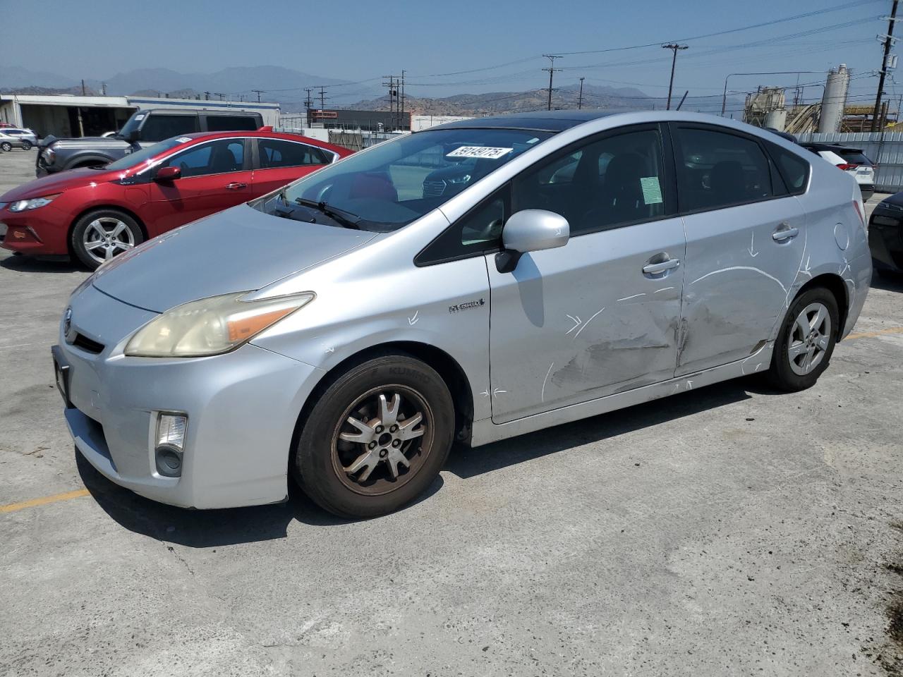 TOYOTA PRIUS