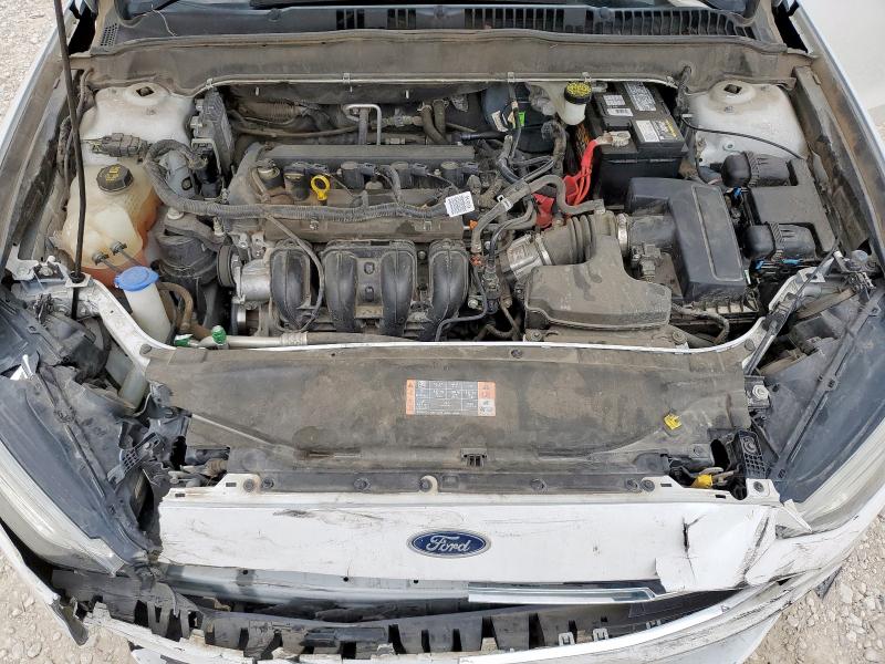 2018 FORD FUSION S 3FA6P0G70JR129095