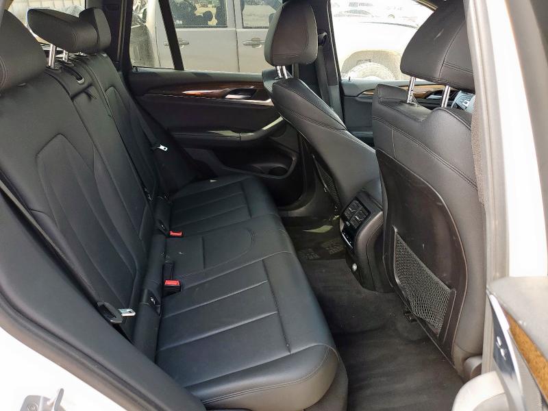 2019 BMW X3 SDRIVE3 5UXTR7C56KLR43965