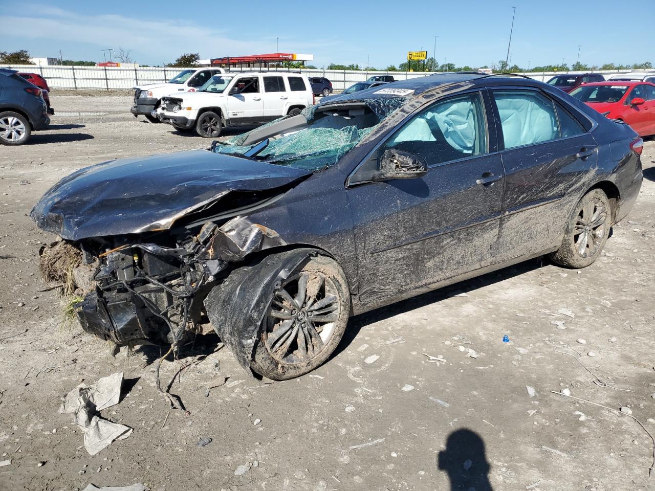 TOYOTA CAMRY LE