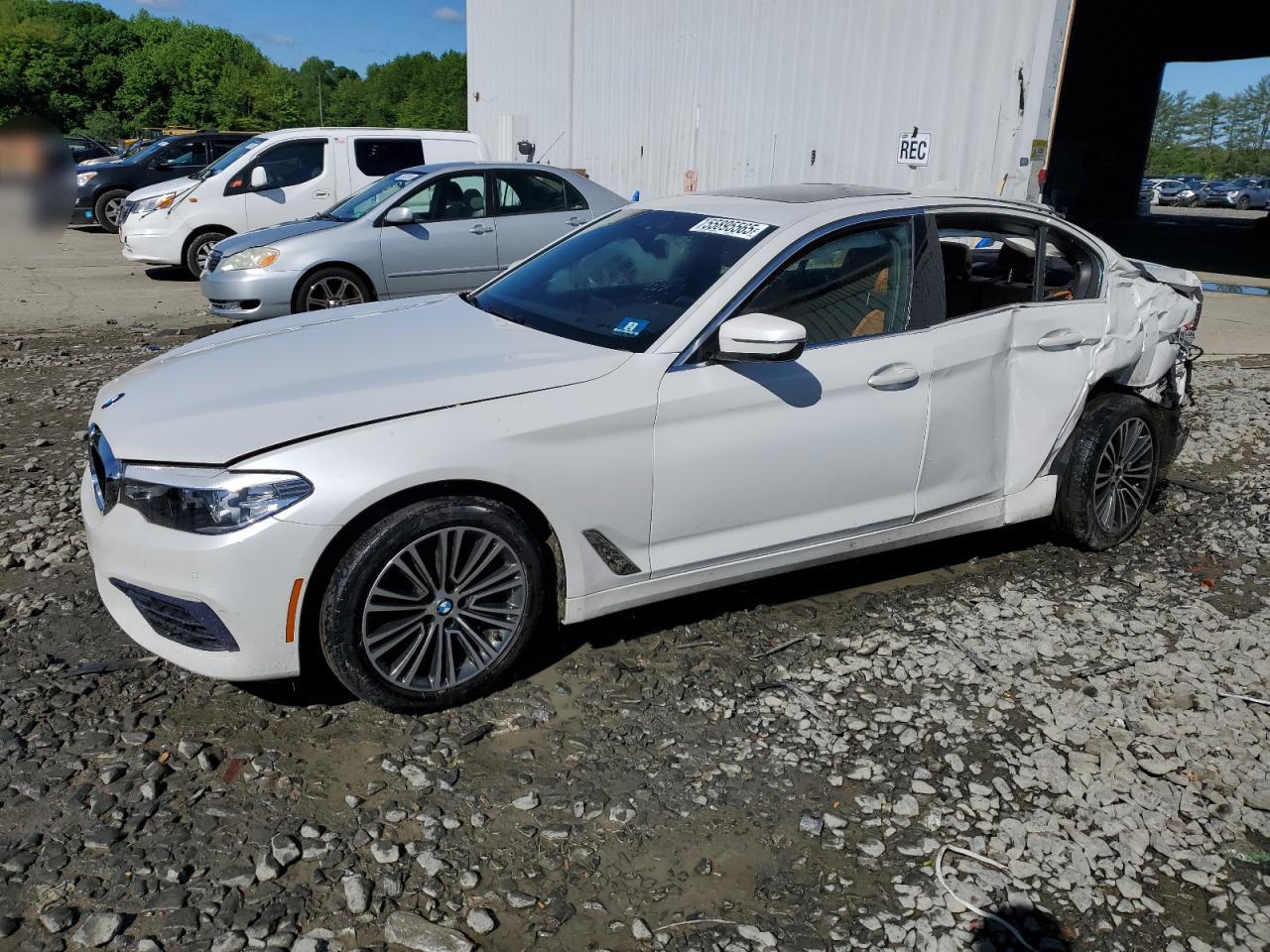 BMW 5 SERIES XI