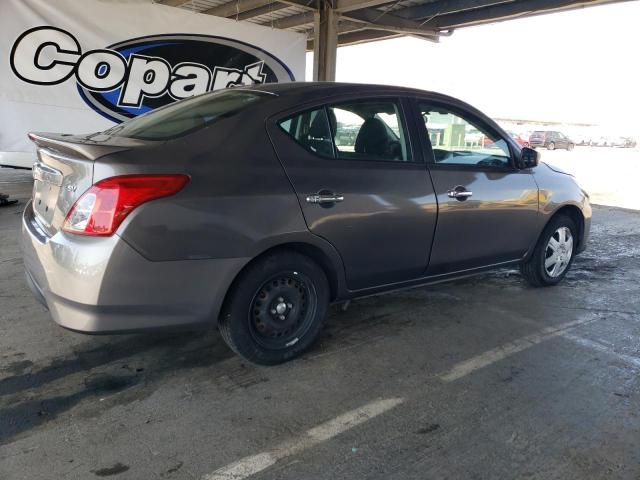 NISSAN VERSA S 2017 gray  gas 3N1CN7AP0HK450287 photo #4