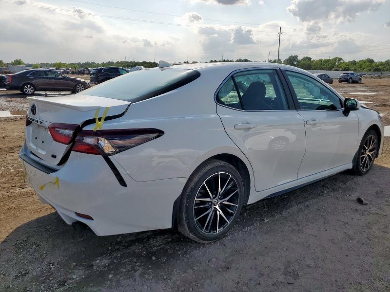 Vin: 4t1g11ak5ru205011, lot: 58372795, toyota camry se night shade 20243