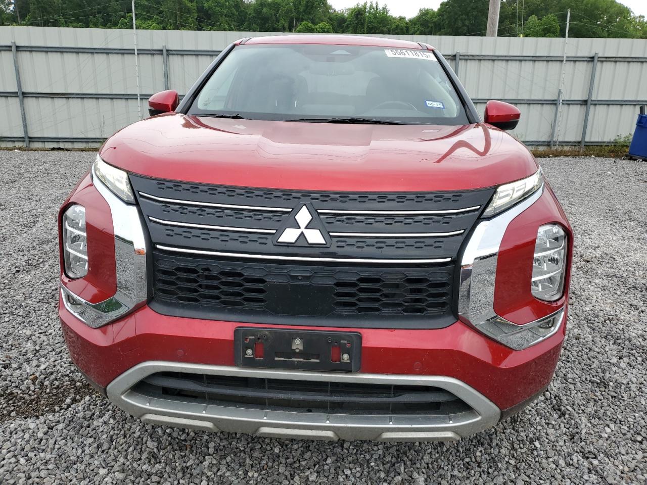 MITSUBISHI OUTLANDER SE