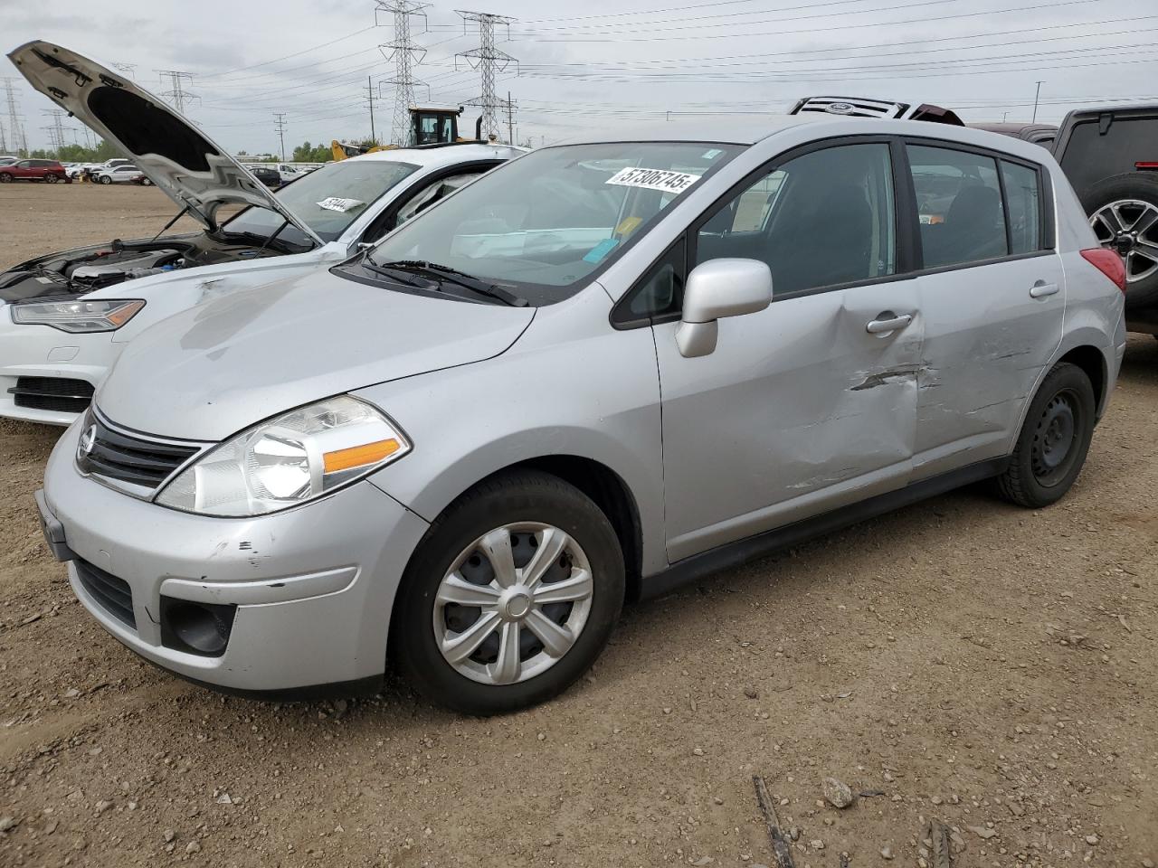 NISSAN VERSA S