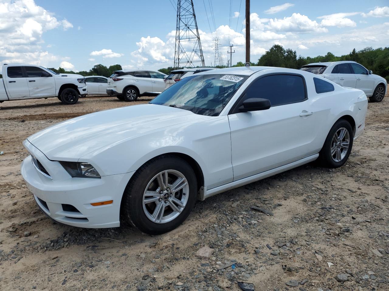FORD MUSTANG