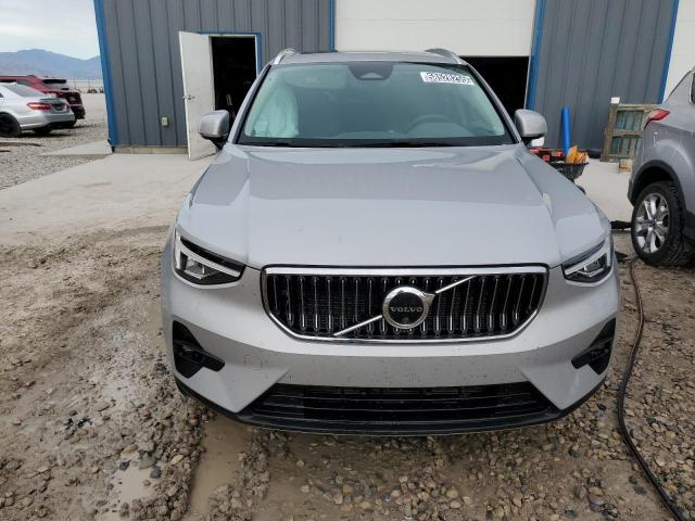 2025 VOLVO XC40 PLUS YV4L12UE8S2504005