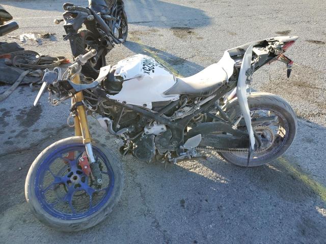 2019 YAMAHA YZFR3 MH3RH17Y2KK001113