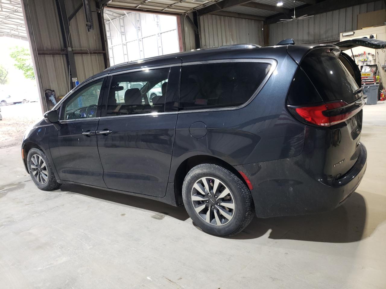 CHRYSLER PACIFICA HYBRID TOURING L