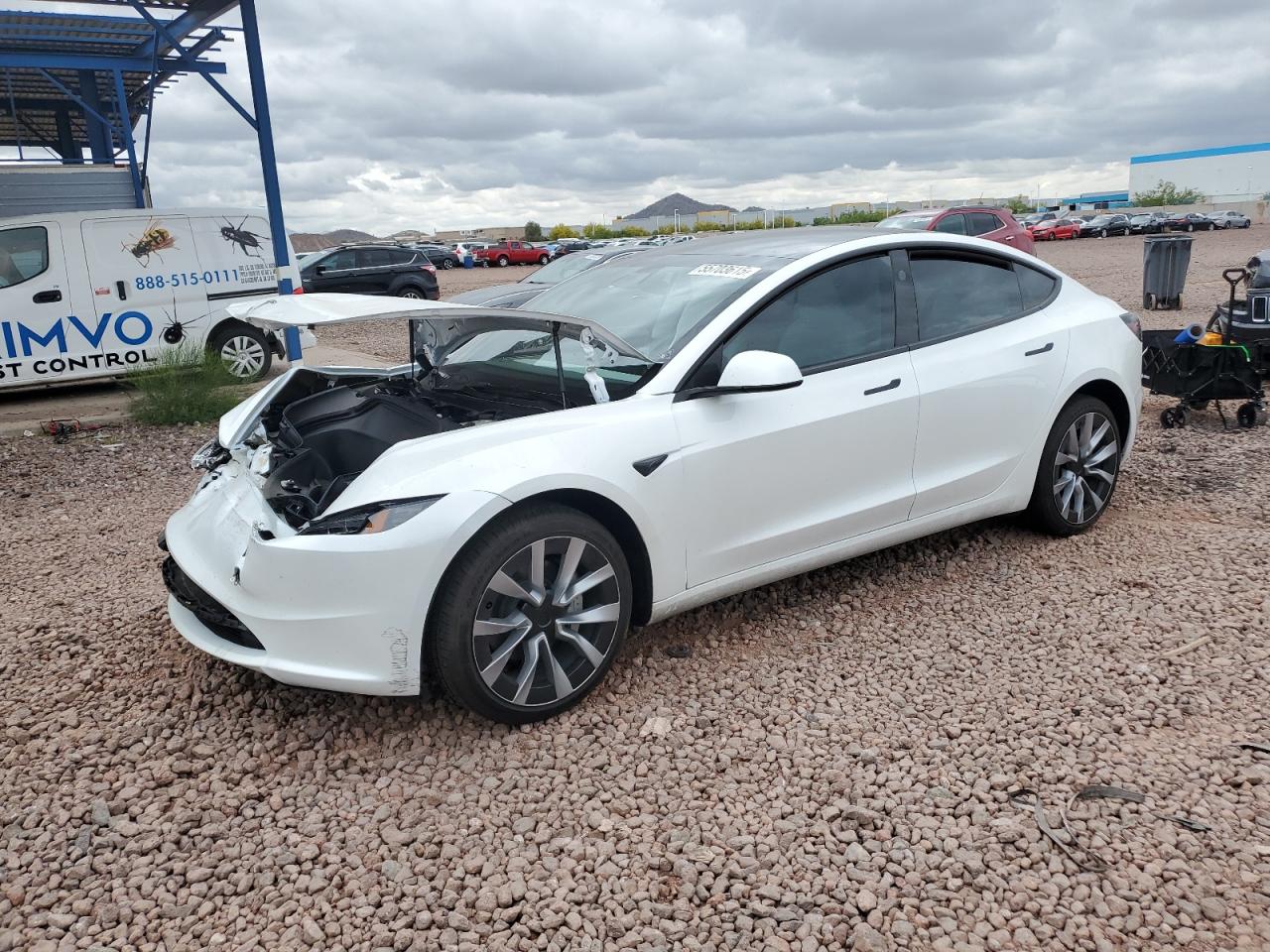 TESLA MODEL 3