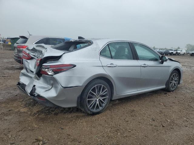 Vin: 4t1f11bk7ru112811, lot: 57642655, toyota camry xle 20243