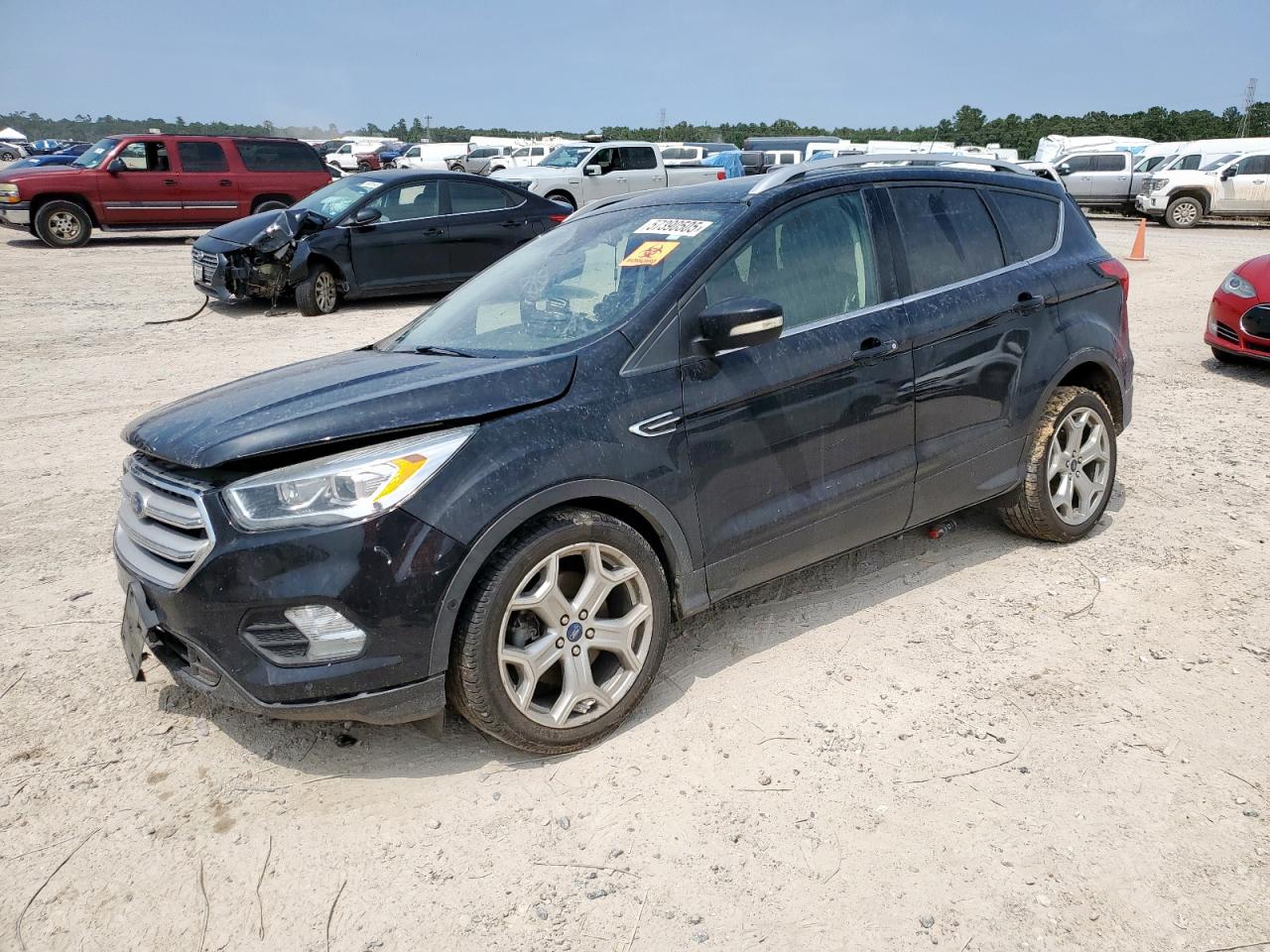 FORD ESCAPE TITANIUM