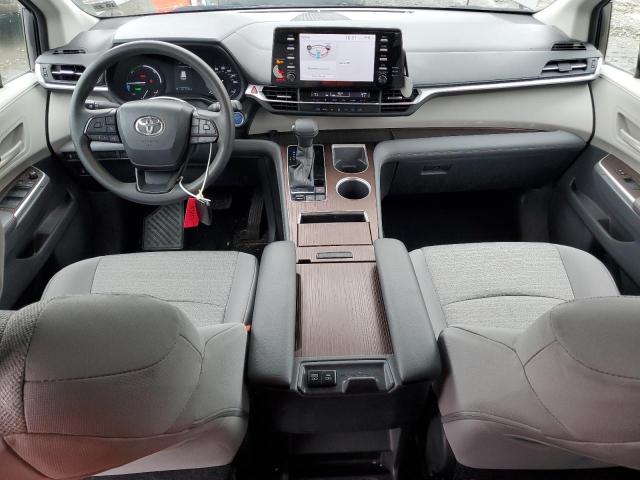 2022 TOYOTA SIENNA LE 5TDKRKEC9NS134331