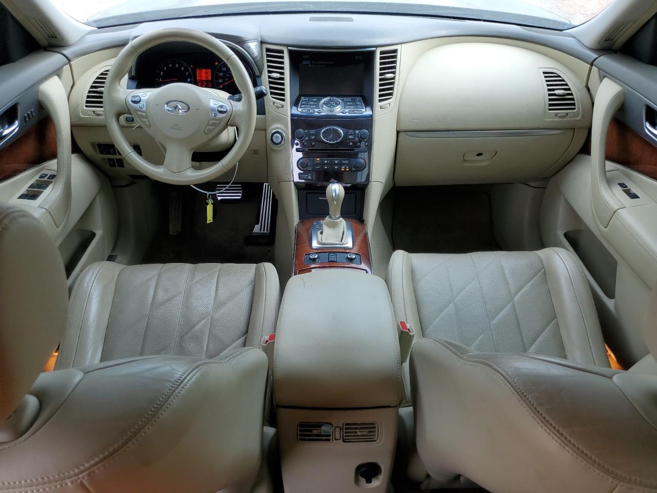 INFINITI FX50