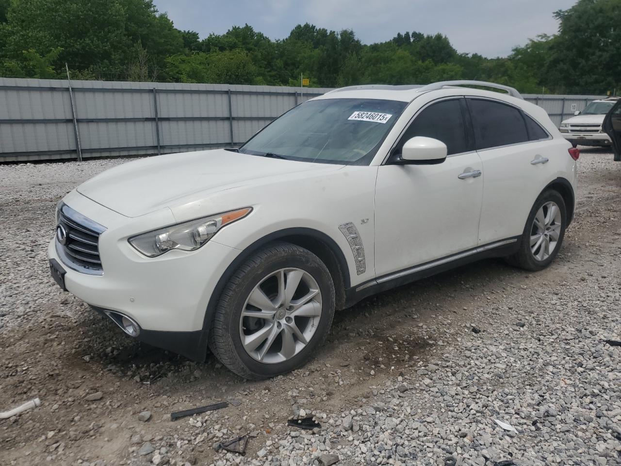 INFINITI QX70