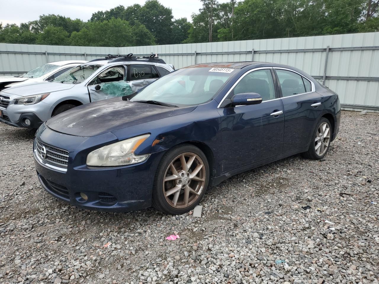 NISSAN MAXIMA S