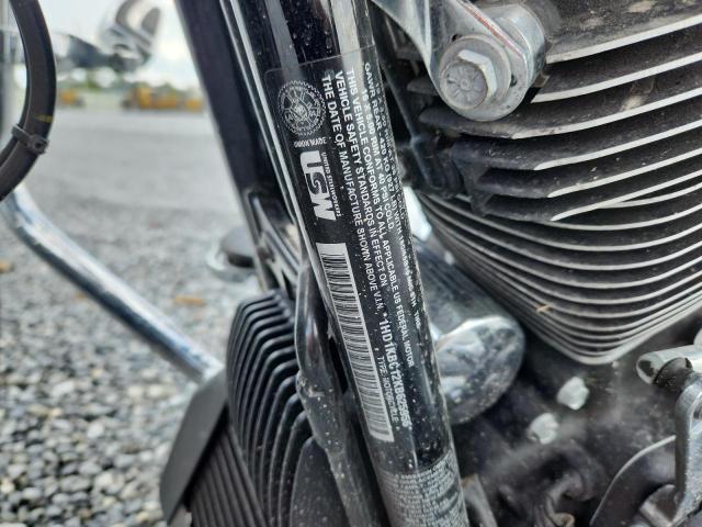 2019 HARLEY-DAVIDSON FLHX 1HD1KBC12KB625956